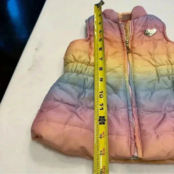 Juicy Couture Toddler Girls Zip Up Rainbow Puffer Vest Sz 18 Months - Picture 8 of 9